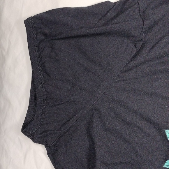 The vinyl icons women's shirt size 5X - Picture 5 of 8